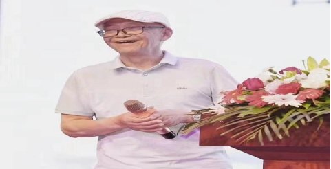一直得到了中国文艺界的各位文艺工作者