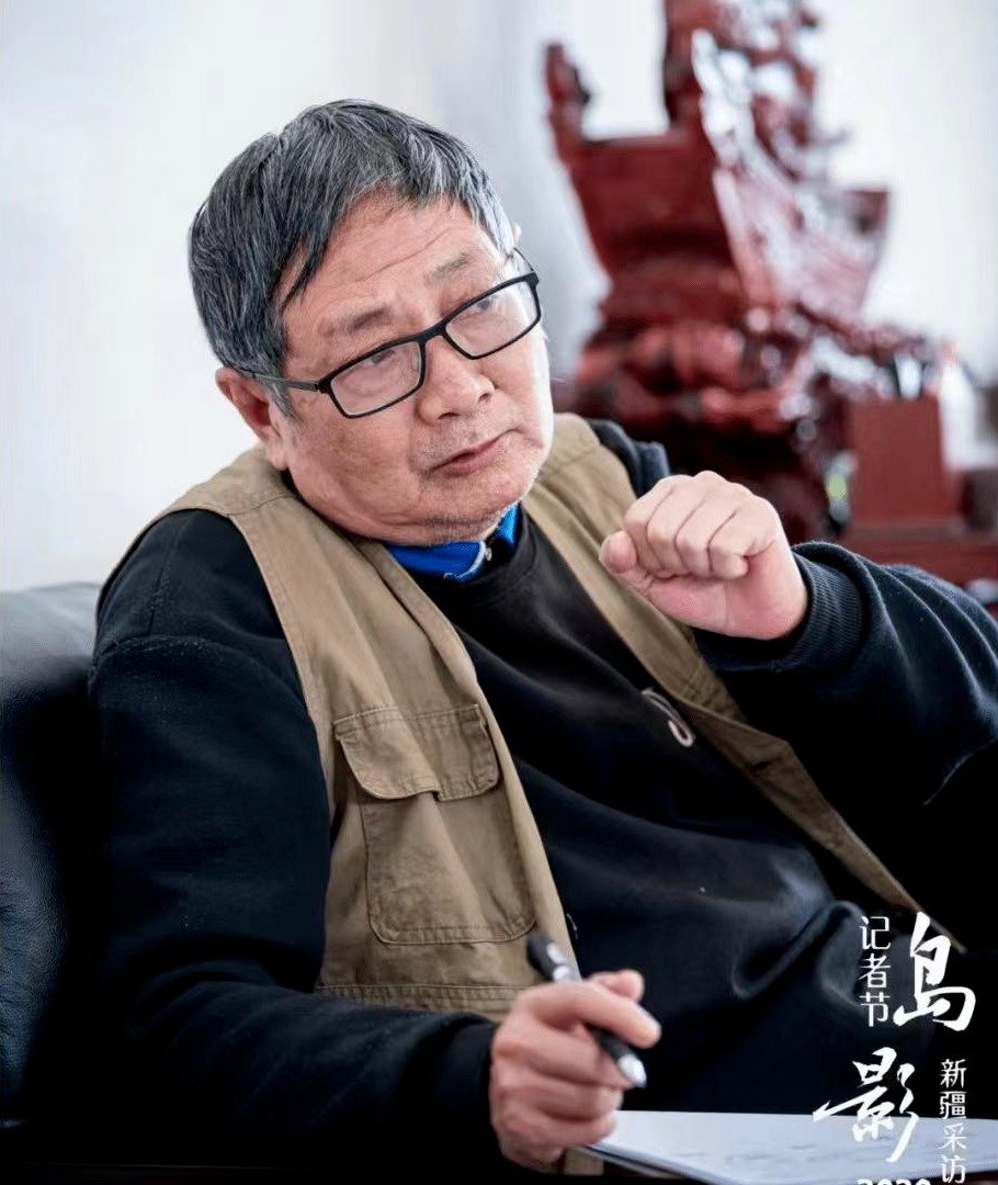 朱三姗校友献唱第四届草地音乐节